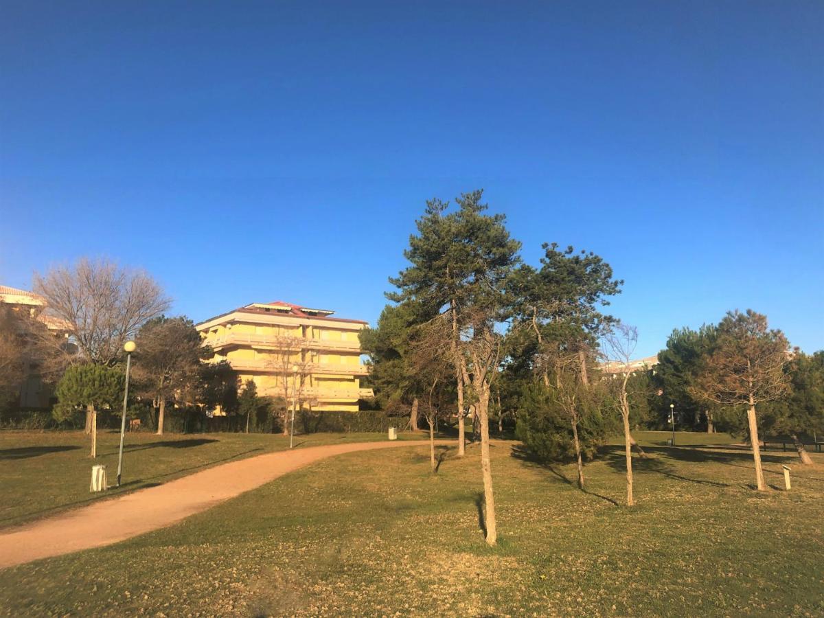 Silva - Appartamento Bibione Bagian luar foto